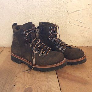 Unmarked Yulka 02GXL Waxed Olive Boots (VISIBLE MENDING)